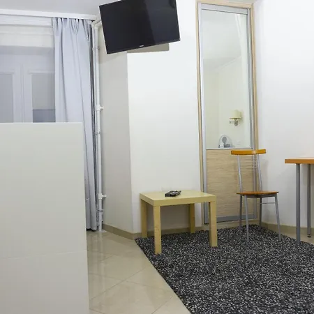 アパート スリープフォーユー アパルタメンティ セントラム