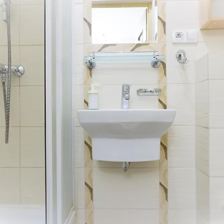 スリープフォーユー アパルタメンティ セントラム